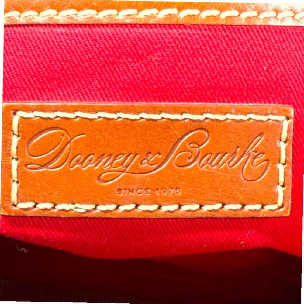Dooney & Bourke Shopper Tote Pebbled Grain Leather with Zip Around Bifold Wallet - Picture 8 of 16